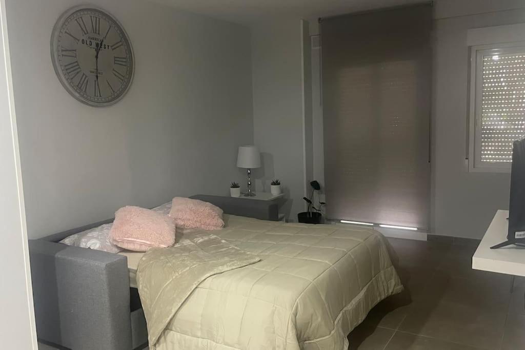 Apartamento Moderno Y Coqueto En Playa San Juan Alicante Eksteriør bilde