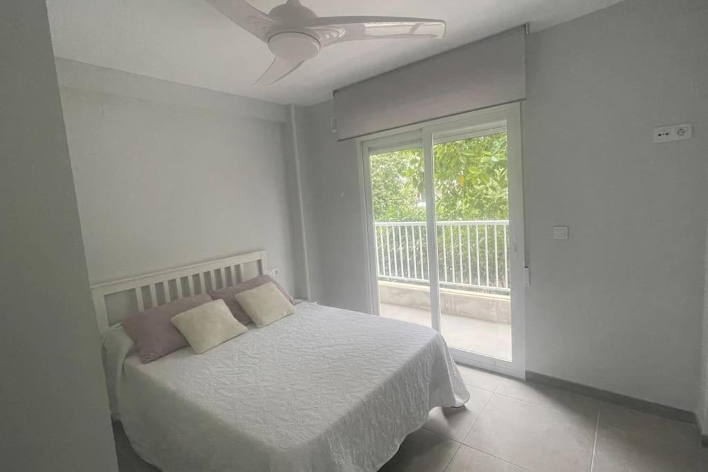 Apartamento Moderno Y Coqueto En Playa San Juan Alicante Eksteriør bilde